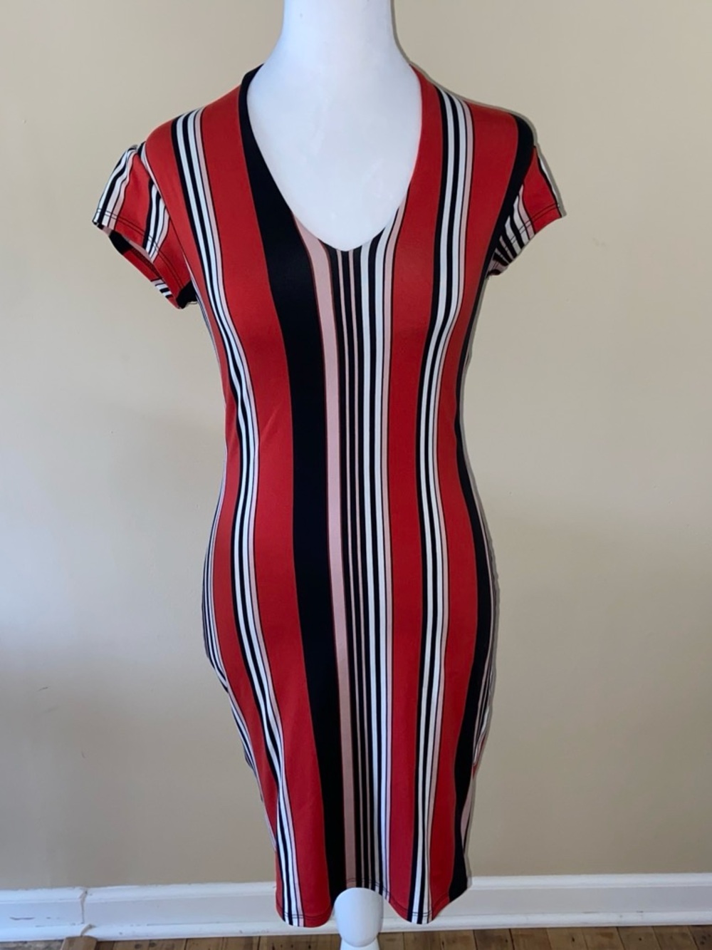 Red Striped V-Neck Bodycon Dress